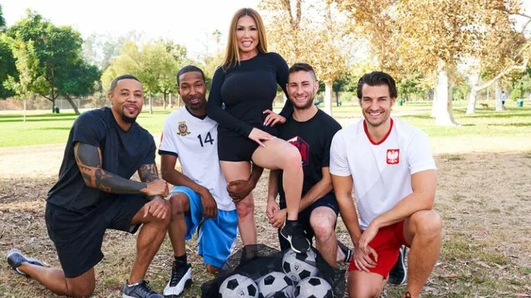 Kianna Dior Busty Cum Slut 10 Sc. 5